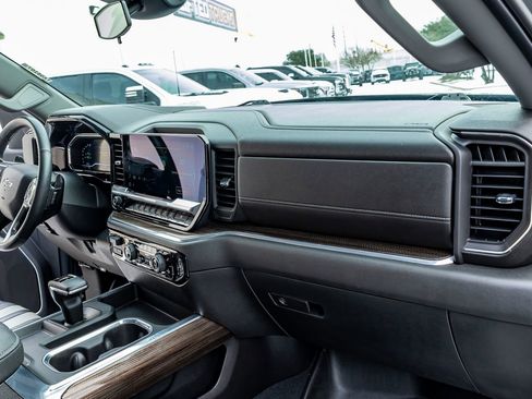 Used 2023 Chevrolet Silverado 1500 RST w/ All Star Edition Plus image 17