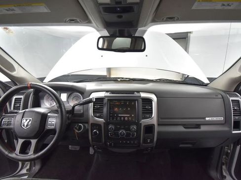 Used 2016 RAM 3500 Big Horn image 26