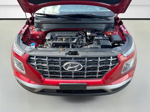 Used 2023 Hyundai Venue Limited w/ Cargo Package FWD image 30