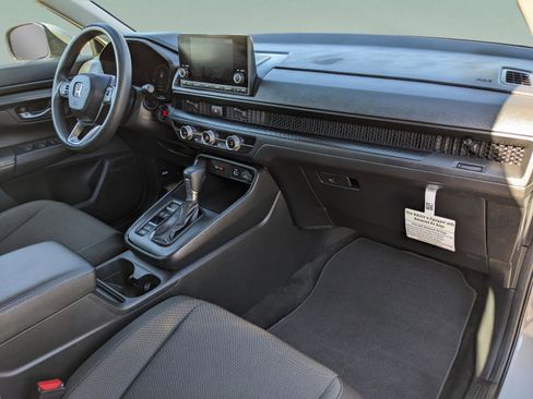 Used 2024 Honda CR-V LX image 10