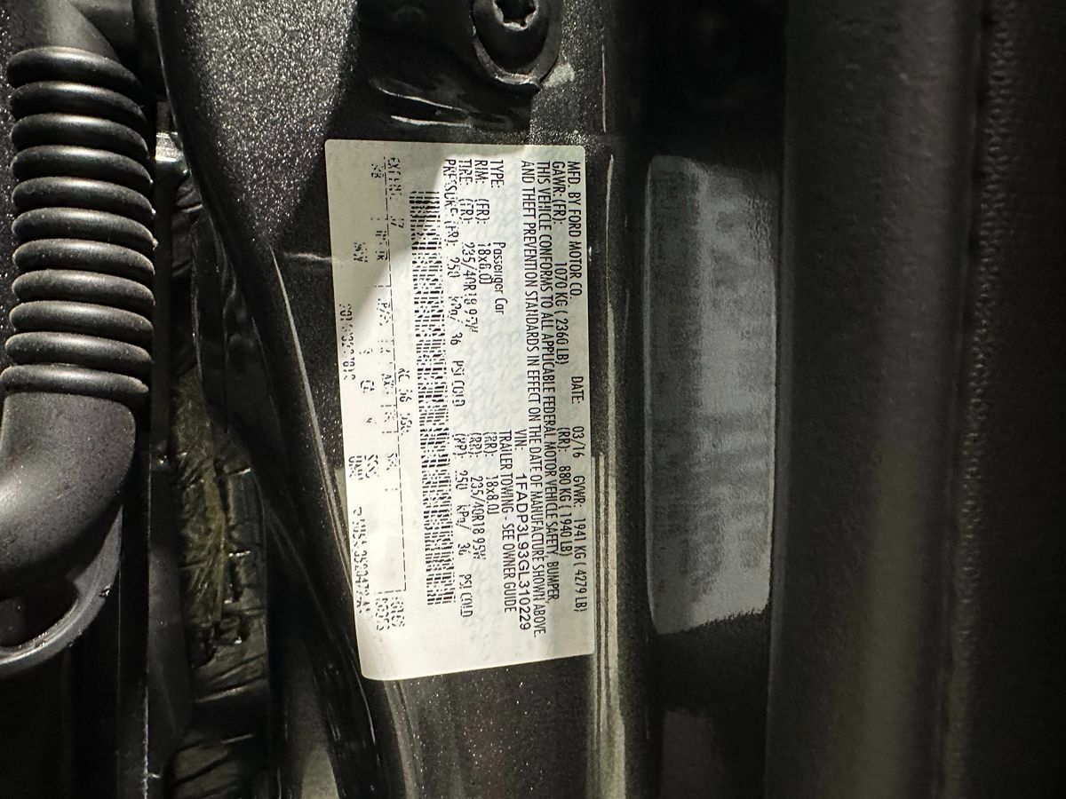 Used 2016 Ford Focus ST FWD image 24