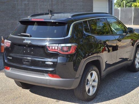 Used 2020 Jeep Compass Latitude w/ Cold Weather Group image 8