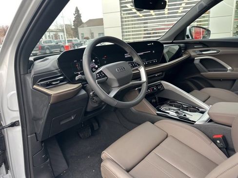 New 2025 Audi Q5 2.0T Premium Plus image 17