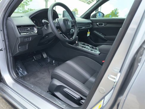 New 2025 Honda Civic Sport image 2