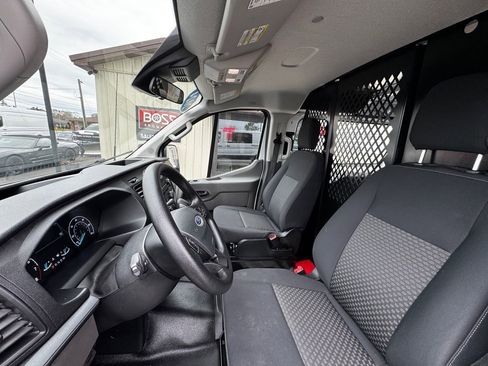 Used 2024 Ford Transit 250 Low Roof AWD w/ Exterior Upgrade Package image 3