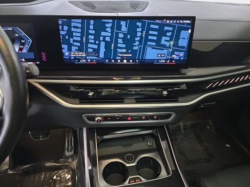 Used 2024 BMW X7 M60i w/ Executive Package AWD/4WD image 23