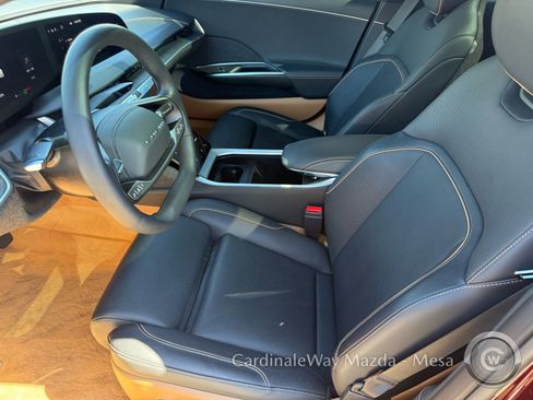 Used 2024 Lucid Air Touring image 12