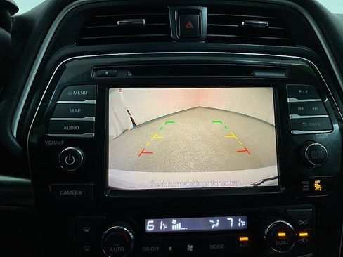 Used 2020 Nissan Maxima 3.5 SL w/ Floor Mat Group image 22