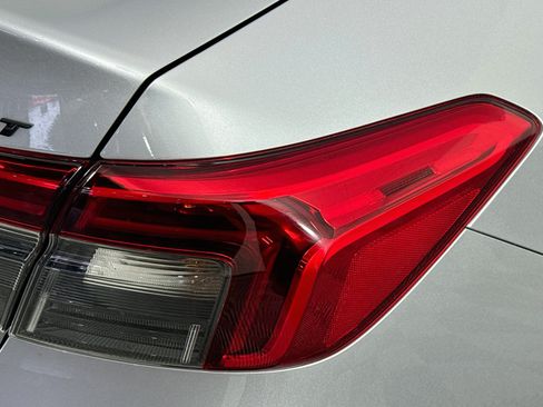 Used 2023 Honda Civic Sport image 60