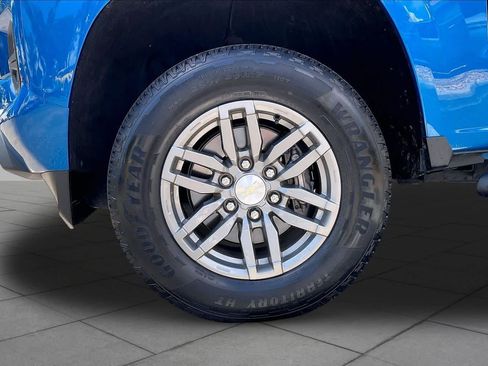 Used 2024 Chevrolet Colorado LT w/ LT Convenience Package RWD image 10
