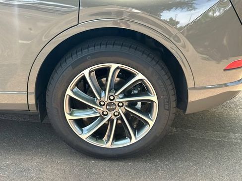 Used 2025 Lincoln Corsair Grand Touring w/ Equipment Group 301A AWD/4WD image 19