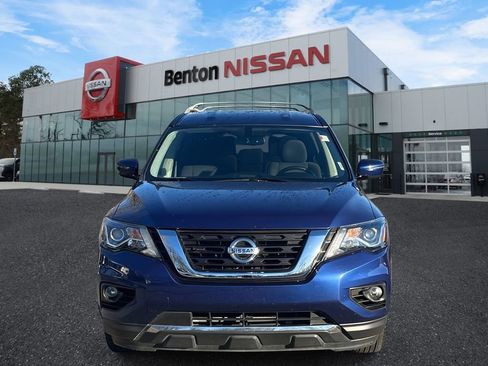 Used 2019 Nissan Pathfinder SV image 12
