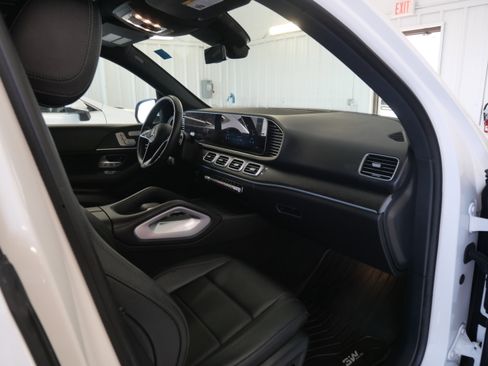Used 2024 Mercedes-Benz GLE 450 4MATIC image 14