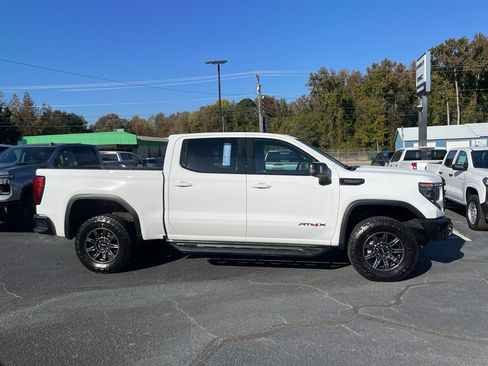 Certified 2024 GMC Sierra 1500 AT4X image 2