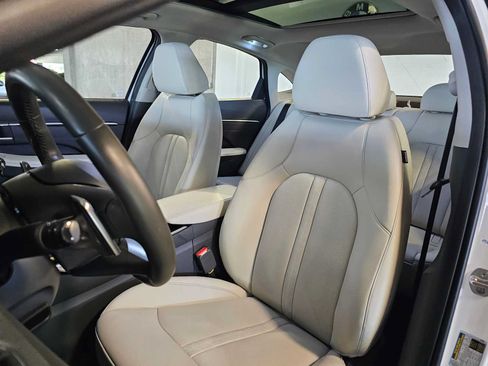 Used 2023 Hyundai Sonata Limited w/ Cargo Package FWD image 27