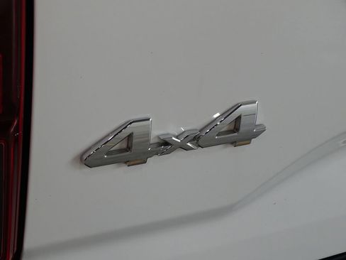 Used 2023 Toyota Tacoma SR image 41