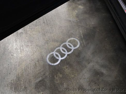 Used 2018 Audi SQ5 Prestige image 9