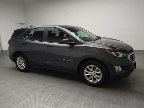 Used 2020 Chevrolet Equinox LS FWD image 11