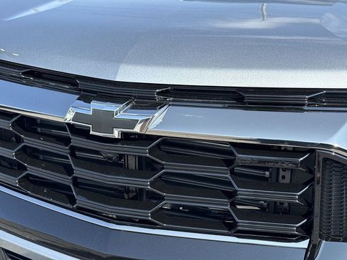 New 2026 Chevrolet Equinox ACTIV w/ Convenience Package III image 32