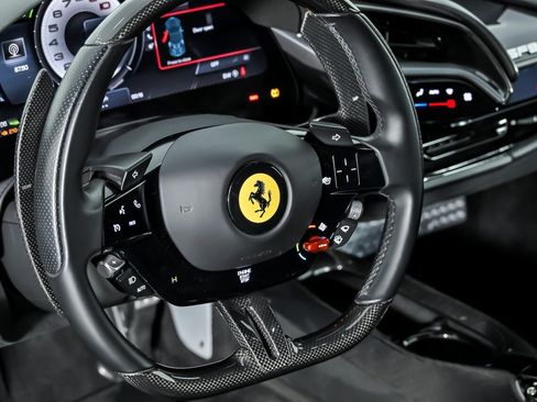 Used 2022 Ferrari SF90 Stradale AWD/4WD image 31