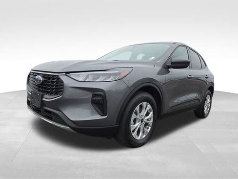 Used 2025 Ford Escape Active image 3