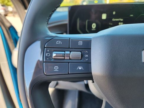 New 2026 Kia EV9 Land image 16