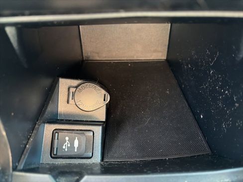 Used 2016 Toyota Camry LE FWD image 20