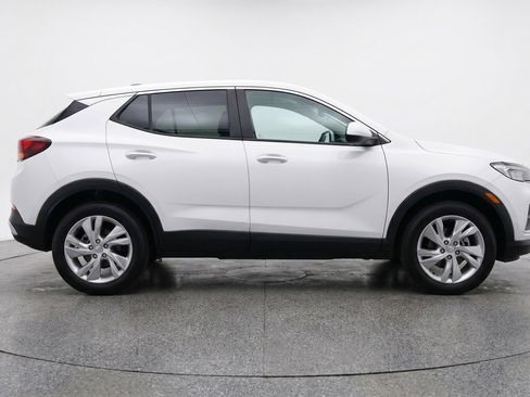 Used 2025 Buick Encore GX Preferred AWD/4WD image 11