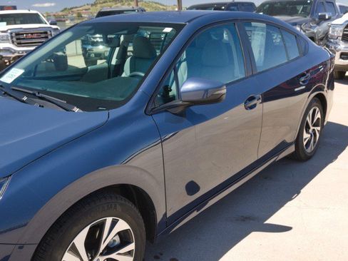 Used 2025 Subaru Legacy Premium w/ Popular Package #1A AWD/4WD image 7