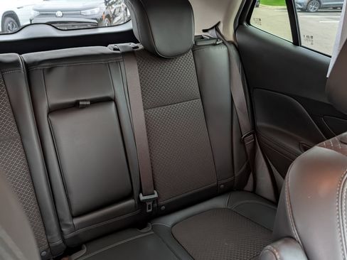 Used 2019 Buick Encore Preferred w/ Safety Package image 14