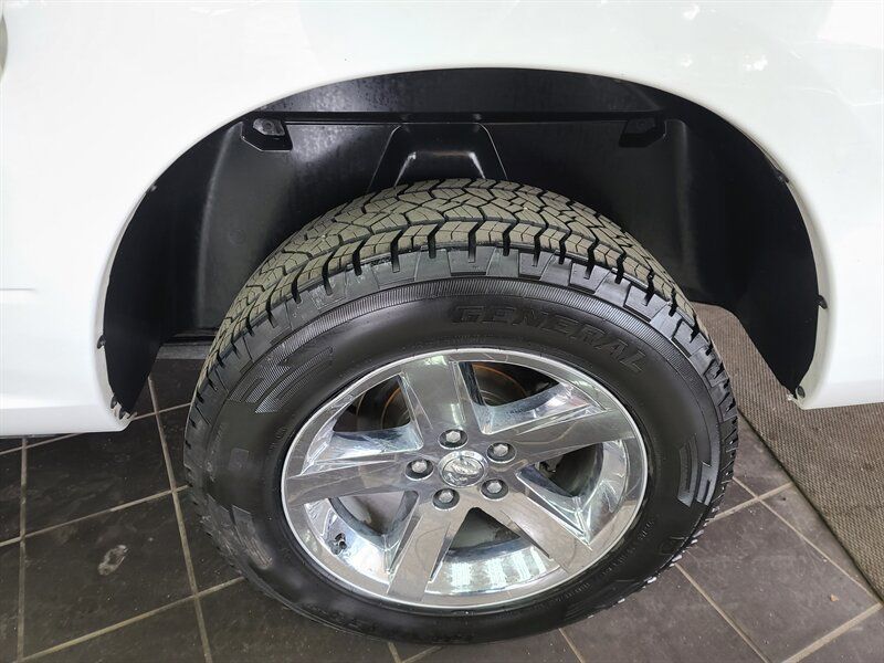 Used 2014 RAM 1500 Express AWD/4WD image 31