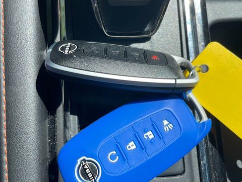 Used 2024 Nissan Pathfinder Rock Creek image 13