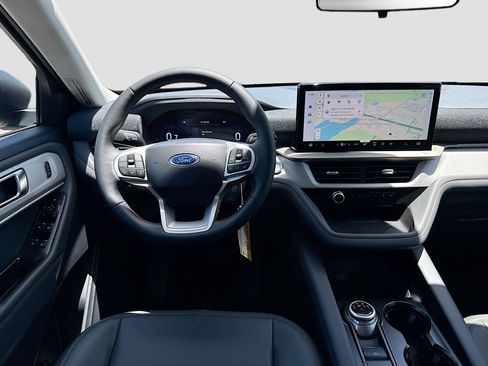 New 2026 Ford Explorer Active w/ Active Comfort Package RWD image 22