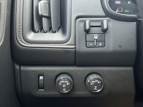 Used 2022 GMC Canyon AT4 w/ Trailering Package image 27