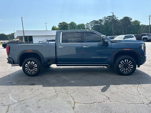 Used 2026 GMC Sierra 2500 Denali Ultimate AWD/4WD image 5