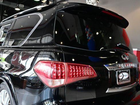 Used 2012 INFINITI QX56 4WD w/ Deluxe Touring Pkg image 12