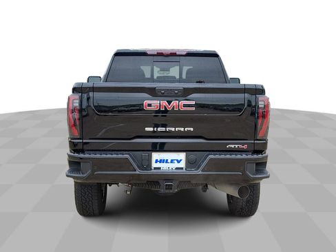 Used 2026 GMC Sierra 2500 AT4 w/ AT4 Premium Plus Package AWD/4WD image 7