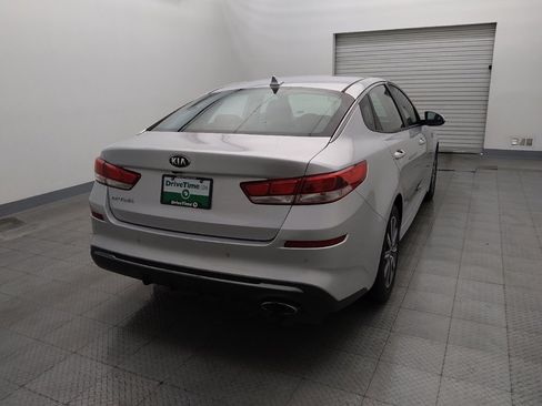 Used 2019 Kia Optima LX w/ LX 17" Wheel Package FWD image 7