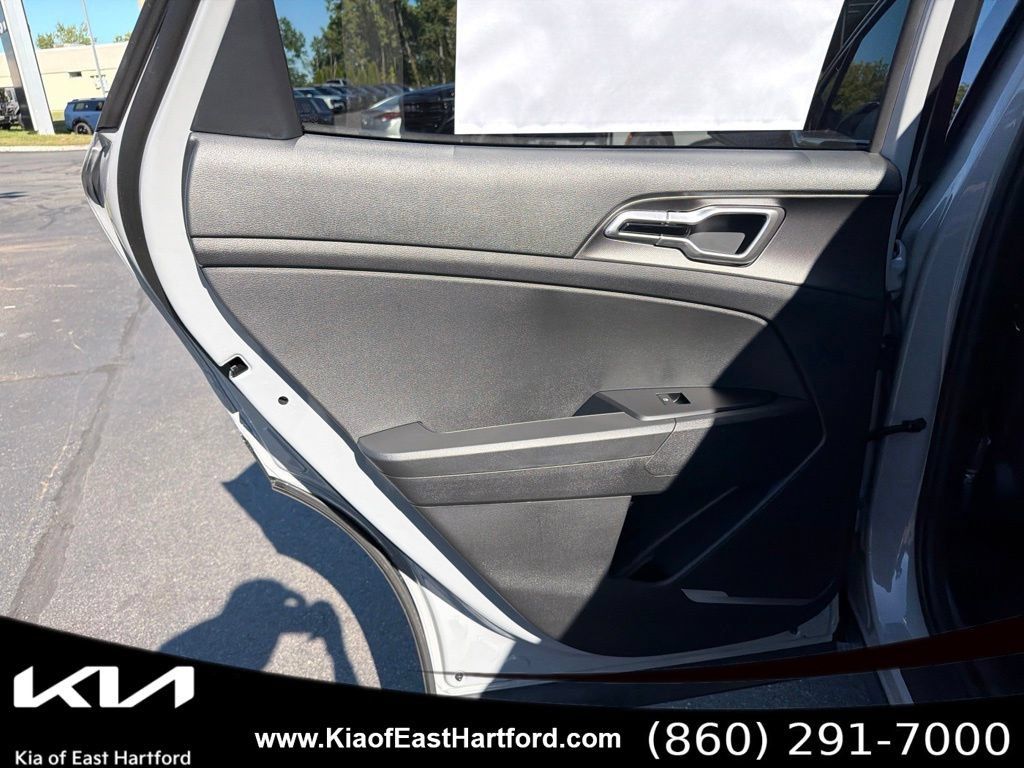 New 2027 Kia Sportage S AWD/4WD image 17