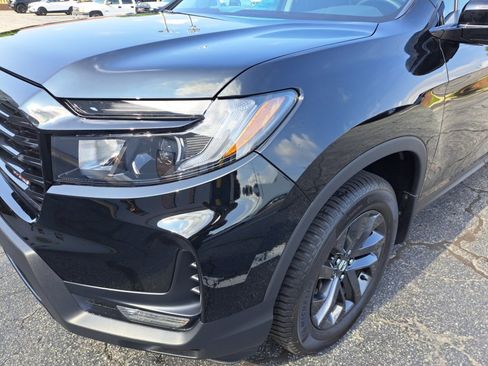 Used 2021 Honda Ridgeline Sport image 26