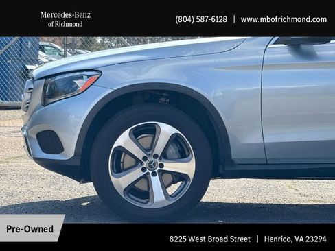 Used 2018 Mercedes-Benz GLC 300 GLC 300 w/ Premium Package image 24