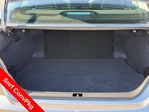 Used 2025 Toyota Camry SE w/ Convenience Package FWD image 9