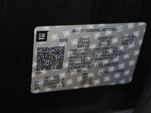 Used 2018 GMC Acadia SLT image 40