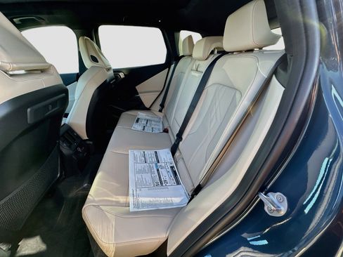 New 2026 BMW X3 xDrive30i w/ Premium Package AWD/4WD image 18