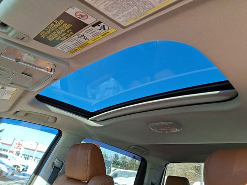 Used 2017 Toyota Tundra 1794 Edition image 11