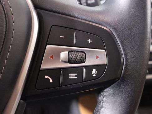 Used 2021 BMW X5 xDrive40i w/ Premium Package image 13