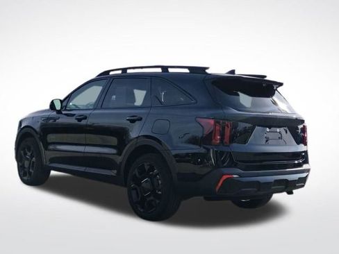 Certified 2026 Kia Sorento SX Prestige w/ Olive Brown Leather Package image 12