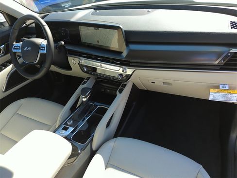 New 2025 Kia Telluride S image 12