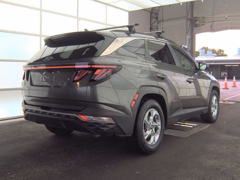 Used 2023 Hyundai Tucson SEL FWD image 4