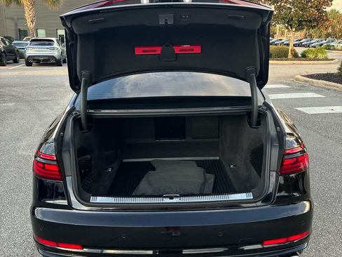 Used 2025 Audi S8 AWD/4WD image 8